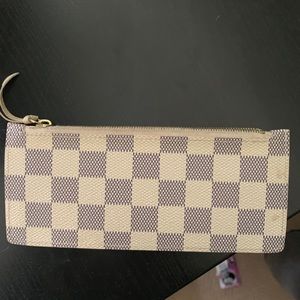 Louis Vuitton zippered wallet insert or pouchette!